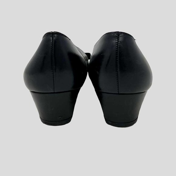 Salvatore Ferragamo - 6.5 B - Picture 4 of 6